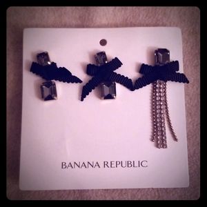 Banana Republic asymmetrical earrings